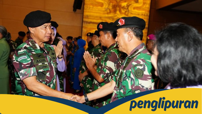 **177 Perwira Tinggi TNI Naik Pangkat, Eks Ajudan Jokowi Raih Irjen**