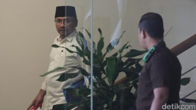 KPK Dalami Pertemuan Eks Bendum Amphuri dengan Yaqut Cholil soal Kuota Haji – Update 1