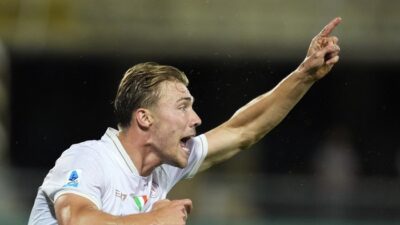 “Hojlund Gagal di MU karena Mentalitas Belum Matang, Kata Ahli”