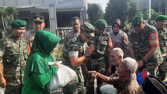HUT ke-80 TNI, 1.000 Paket Sembako Hadirkan Harapan bagi Warga Kota Bogor