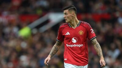 “Sesko Belum Bikin Gol di MU, Baru Pamer Skill di Sesi Latihan: Apakah Ini Tanda Peringatan bagi Solskjaer?”
