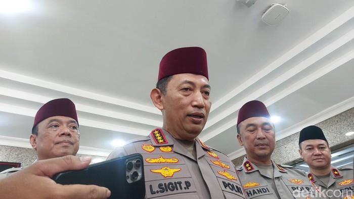 Kapolri Listyo Sigit Turunkan Tim Khusus Cegah Kasus Keracunan MBG