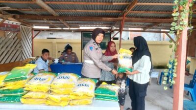 **Gerakan Pangan Murah di Rokan Hulu Salurkan 1 Ton Beras Murah, Warga Antusias!**