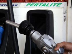 Ini Sebabnya Ada SPBU Pertamina Wajibkan Pembeli Pertalite-Solar Tunjukkan STNK – Update 1