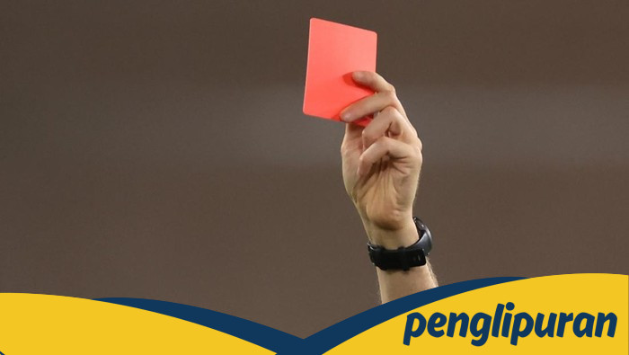 Pesepakbola Turki Tampar Rekan Sendiri, Dikartu Merah, Timnya Kalah: Tragedi di Atas Lapangan