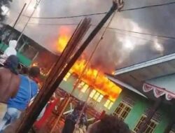 Warga Asmat Bakar Pos Satgas, Protes Kebijakan TNI yang Menewaskan Pemabuk Ngamuk!