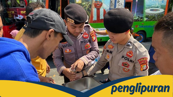 Polda Metro Beri Sarapan Gratis di CFD Bundaran HI, Menuju Perubahan Sosial yang Lebih Baik
