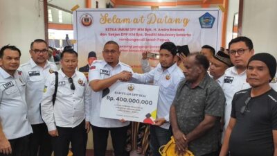 “Andre Rosiade Beri Rp 400 Juta, Rela Tabungannya untuk Bantu Perantau Minang di Ricuh Yalimo”