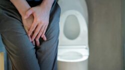 **”Hati-hati Pikun Dini! Warna Urine Ini Mungkin Pertanda Awal Demensia”**