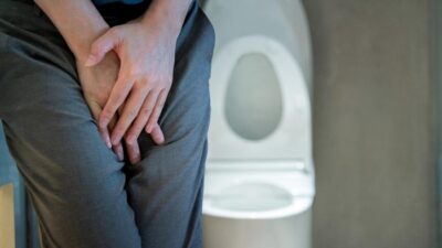 **”Hati-hati Pikun Dini! Warna Urine Ini Mungkin Pertanda Awal Demensia”**