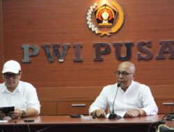 “PWI Prihatin Istana Cabut Kartu Liputan Wartawan, Ingatkan Kemerdekaan Pers: Ancaman bagi Jurnalistik?”
