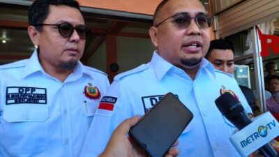 [Andre Rosiade Ajak Pemprov Papua Pegunungan-Sumbar Bantu Korban Kerusuhan Yalimo]