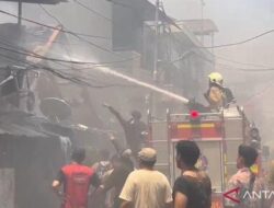 1.268 Jiwa Rela Berpisah dengan Tempat Tinggal, Kebakaran di Tamansari Jakbar Hancurkan Mimpi Rp 28 M