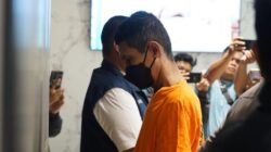 Ustaz Bejat di Bekasi Minta Video Anak Angkat Mandi, Setiap Minta Uang!