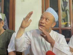 **Pengasuh Ponpes Sidoarjo Ungkap Musala Ambruk Sedang Dalam Proses Pengecoran**