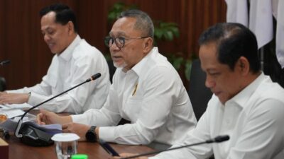 “Temuan Radioaktif di Cikande, Zulhas: Apakah Keamanan Industri Udang Cukup?”