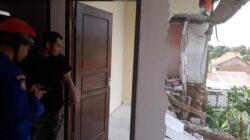 Longsor Depok: 2 Rumah Hancur, Warga Kecam Situasi Tak Terkendali