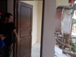 Longsor Depok: 2 Rumah Hancur, Warga Kecam Situasi Tak Terkendali