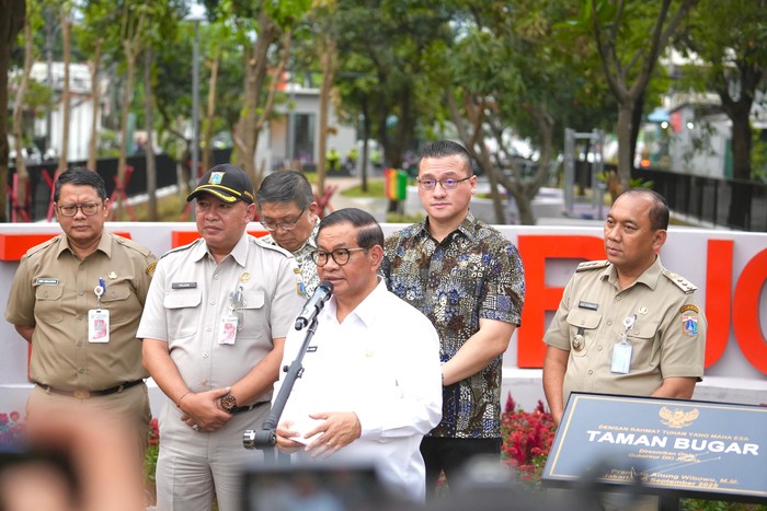 Gubernur Pramono Anung Resmikan Taman Bugar di Jakarta Barat, Hasil Kerja Sama dengan DPRD DKI