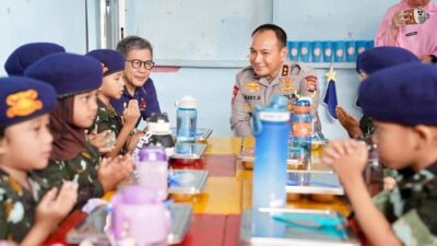 Kapolda Riau Pastikan MBG dari Dapur SPPG Brimob Dikelola Secara Higienis, Jamin Keamanan Makanan!