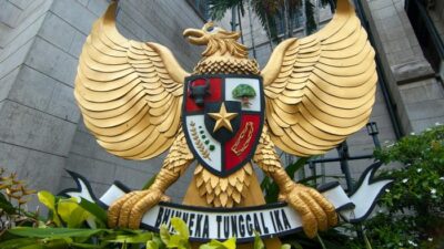 “Pancasila: Apakah Nilainya Mencukupi di Era Modern?”