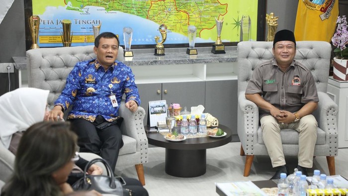 **Ahmad Luthfi: Pertanian Jadi Kunci Perekonomian Jateng, Turunkan Kemiskinan**