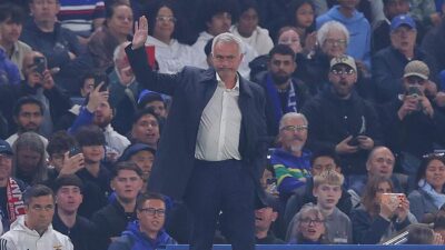 “Terima Kasih Fans Chelsea, tapi Mourinho Lebih Suka Jika Menang” Menyudutkan Fans Setia Blues