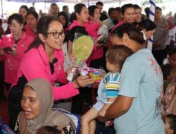Ketum Bhayangkari Tinjau Bakti Kesehatan di Ende NTT, Warga Setempat Antusias: Transformasi Kesehatan yang Menggemparkan