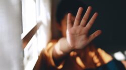 ART Depok Capek, Aniaya Anak Majikan: Kasus Mengerikan yang Viral di Medsos