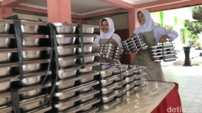 “Kritik Senayan soal MBG: Dari Pelesetan hingga Polemik Statistik Terbuka”