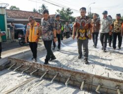 Gubernur Jateng Perkuat Konektivitas, Tinjau Perbaikan Jalan Wiradesa-Kajen untuk Meningkatkan Aksesibilitas Daerah
