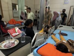 **86 Siswa Agam Sumbar Keracunan MBG, 24 Dirawat di RS—Kerusakan Makanan Gratis?**