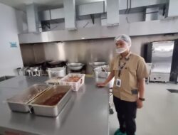 **Begini Sistem Sanitasi Ketat SPPG Polri untuk Antisipasi Siswa Keracunan MBG**