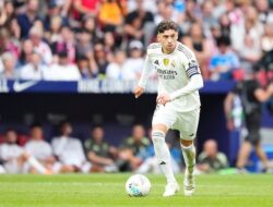 “Jangan Ragukan Komitmen Valverde buat Real Madrid, Jangan! Inilah Bukti Nyata Kehangatan di Santiago Bernabéu”