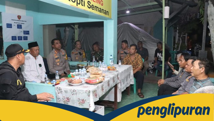 Polisi dan Siskamling di Jakbar Bersatu, Ronda Bareng Jaga Kamtibmas!