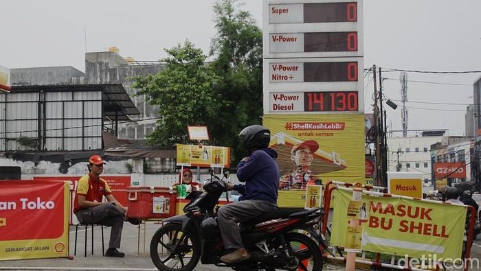 Bensin Shell Habis Total! Stok BBM Shell Super, V-Power, dan V-Power Nitro+ Tidak Tersedia