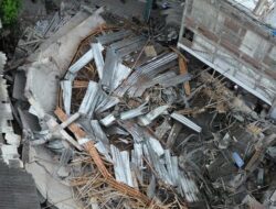 **Tragedi Ponpes Al Khoziny: 10 Orang Tewas, 103 Selamat, Data Terkini dari SAR Surabaya**