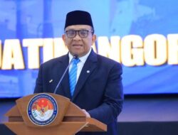 Wamenaker Terima Penghargaan Kartika Astha Brata dari IPDN – Update 1