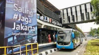 151 Armada TransJakarta Siap Tangani Lonjakan HUT TNI di Monas!