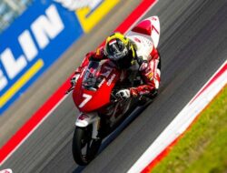 “IATC 2025: Balapan Seru di Mandalika, Pebalap Indonesia Raih Poin!”