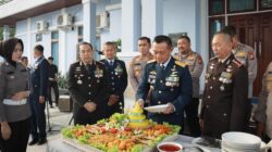 Polda Riau dan Polresta Pekanbaru Beri Kejutan HUT Ke-80 TNI di Lanud RSN – Update 1