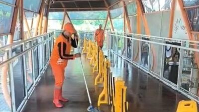 Warga Diminta Lapor Bau Kotoran Kucing di Skywalk Kebayoran, Apakah Pemprov Berhasil?