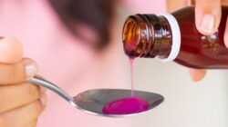 Cemaran Dietilen Glikol: Obat Batuk Sirup Maut yang Renggut Nyawa Anak India