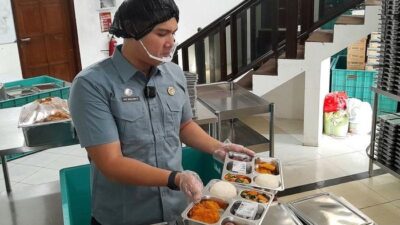 Siswa Depok Dapat Makanan Gratis Via Instagram, Ini Cara Kerjanya!