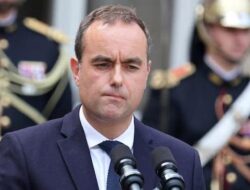 **5 Berita Terpopuler Internasional Hari Ini: PM Prancis Sebastien Lecornu Resign Setelah 28 Hari Menjabat**