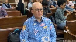 Hakim: Eks Dirut Taspen Terburu-buru Investasi Rp1 Triliun, Dugaan Penyelewengan Muncul!