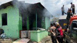 Polri dan TNI Bersatu Padamkan Api di Kompleks Kodam Lama Jayapura: Kebakaran Meneror Warga Numbay