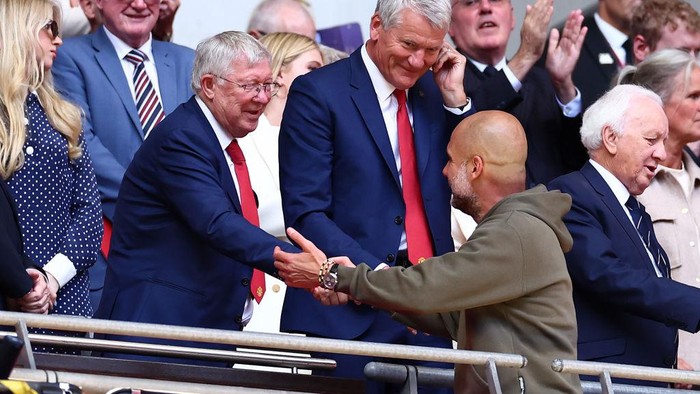 [Nasehat Guardiola untuk Fergie dan Wenger: Cegah Krisis di Liga Primer!]