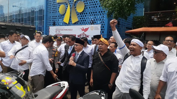 **Menteri P2MI Janji Selesaikan Penumpukan Jadwal Penempatan Calon PMI Korsel dalam Waktu Dekat**