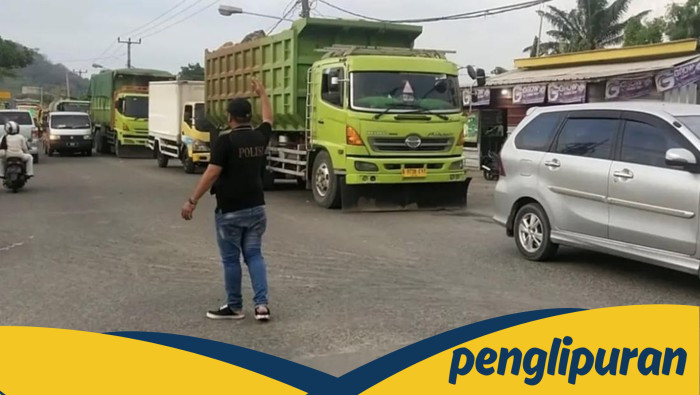 **Bojonegara Terjebak Macet, Truk Tambang Membengkak 20% dalam Dua Minggu Terakhir**